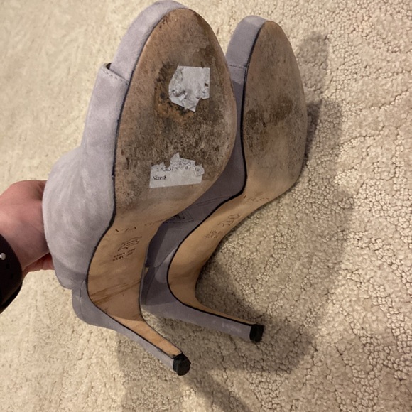 Via Spiga Gray Suede Peep Toe Heels 5M - Picture 4 of 12